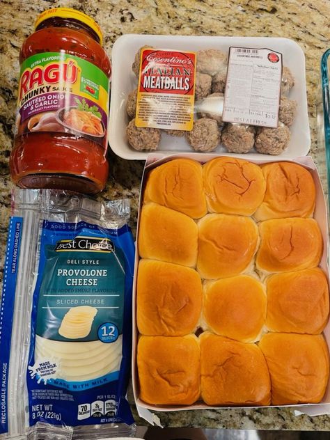 Hawaiian Roll Meatball Subs, Chocolatini Recipe, Meatball Sliders Hawaiian Rolls, Mini Meatball Sliders, Easy Meatball Sliders, Meatballs Frozen, Meatball Sliders Recipes, Sliders Recipes Hawaiian Rolls, Pool Food