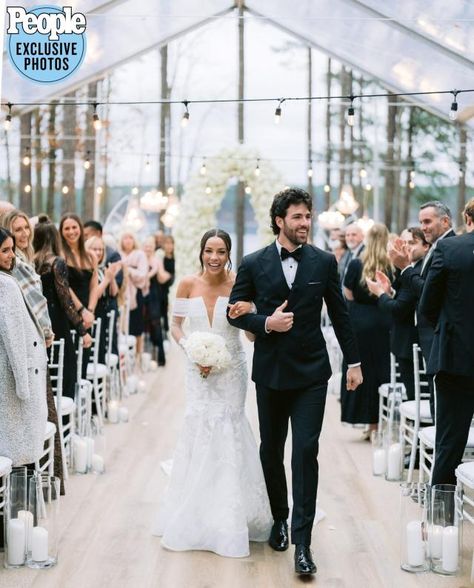 Mallory Swanson, Sports Wife, Mallory Pugh, Mlb Baseball Players, Micro Wedding Ideas, Dansby Swanson, Atlanta Braves Baseball, White Wisteria, Wedding After Party