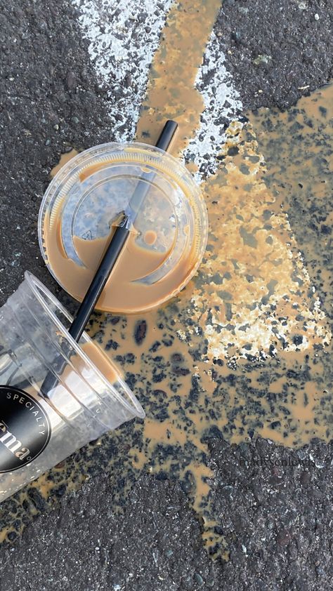 Spilled Drink Aesthetic, Spilled Coffee Aesthetic, Coffee Astethic, Iced Coffee Aesthetic, Friends Hangout, Coffee Aesthetics, Street Coffee, Coffee Holder, The Road Not Taken