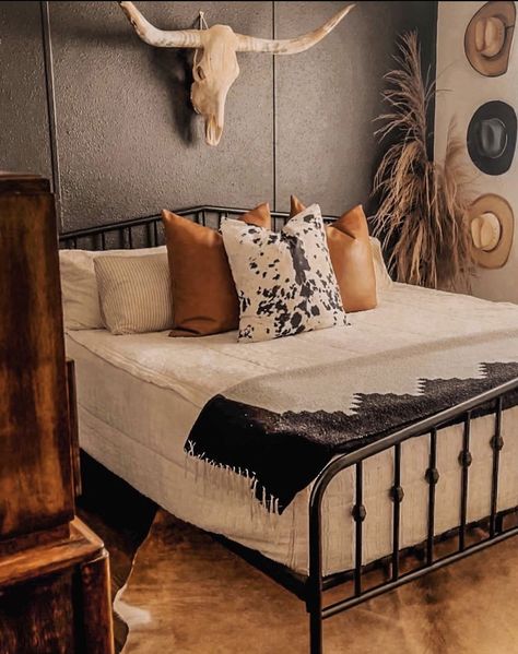 Check out our latest blog post about creating southwestern vibes in your home Western Boho Room, Cowboy Bedroom, Southwestern Bedroom, Western Bedrooms, Western Room, Western Interior, Ranch House Decor, Western Bedroom Decor, Western Rooms