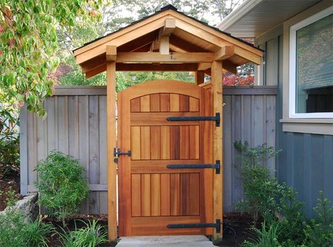 Here’s a breakdown of the solid bronze gate hardware from Coastal Bronze used on this particular outdoor gate project.  Featuring old world designed hardware as manufactured by Coastal Bronze, this installation inludes a combination of Band Hinges, Band Hinge Pintles, Thumblatch, Drop Bar and a gate stop. With a focus on gate hardware, Coastal Bronze fills a gap in the hardware industry for a product that will never rust in extreme outdoor conditions. Wooden Gate Plans, Outdoor Gates, Garden Gate Ideas, Cedar Gate, Wooden Fence Gate, Wood Fence Gates, Wooden Garden Gate, Shutter Hardware, Garden Gate Design