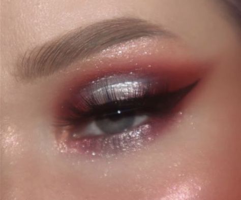 Red Eye Makeup Blue Eyes, Dark Red Eye Makeup Looks, Red And Silver Makeup Looks For Prom, Red Silver Eye Makeup, Red And Silver Eye Makeup, Maroon Hoco Makeup, Dark Red Makeup Looks For Prom, Maroon Make Up, Red And Silver Prom Makeup