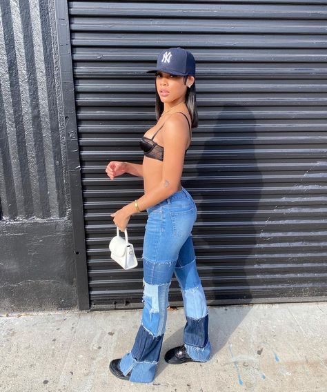 Cute Casual Outfits Black, Fitted Cap Outfit Black Women, Fitted Cap Outfit, Casual Outfits Black, Casual Outfits Ideas, Airplane Outfits, Instagram Call, Cap Outfit, Baddie Fits