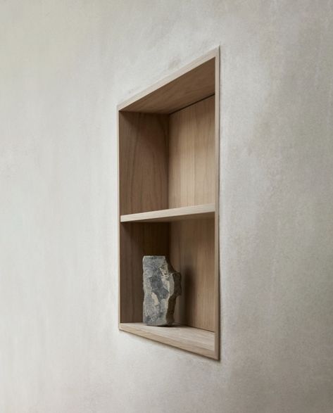 Recessed Shelves Living Room, Recessed Bookshelf, Wall Niches Ideas, Niche In Wall, Niches Ideas, Wall Niche Ideas, Recessed Wall Niche, Niche Shelves, Wall Niches