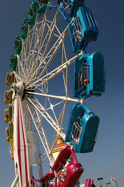 Oktoberfest Munich, Fair Carnival, Fair Rides, Theme Parks Rides, Amusement Rides, Ferris Wheels, Luna Park, Send In The Clowns, Amusement Park Rides