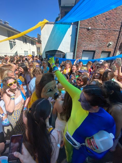 Uc Berkeley Game Day, Uc Berkeley Dorm, College Manifestations, University Goals, Berkeley University, Cal Berkeley, Manifest Destiny, Romanticizing School, Uc Berkeley