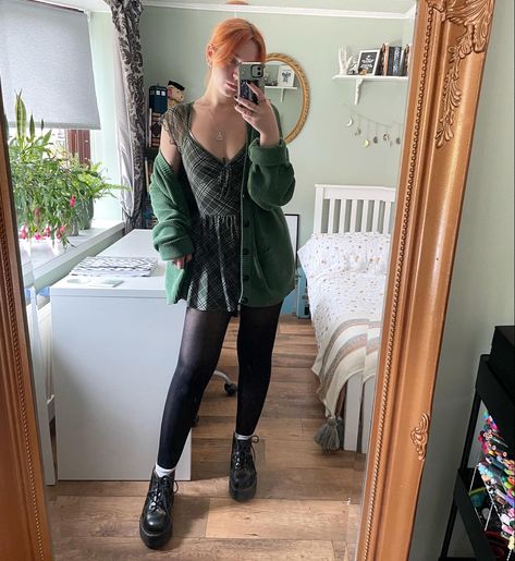 Urban Outfitters Playsuit, Urban Playsuit, Summer Academia, Green Playsuit, Play Suit, Playsuit, Aesthetic Clothes, Urban Outfitters, Spring Summer