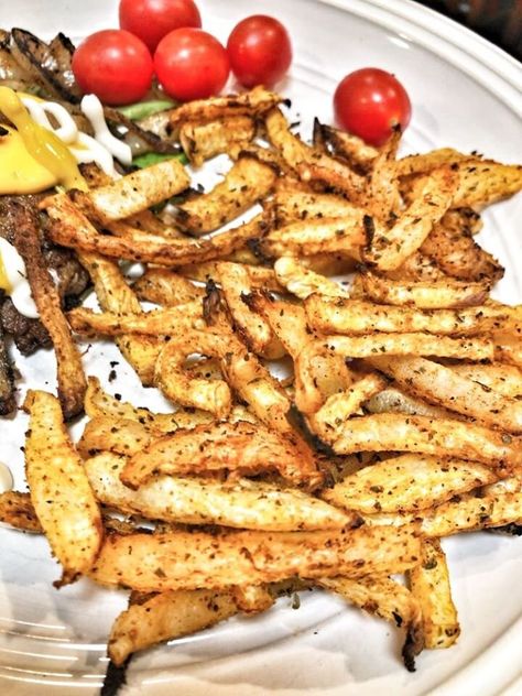 TURN IT UP Turnip Fries — Fit Foodie Joy's Favs Turnip Fries, Fit Foodie, Seasoned Salt, Healthy Eating Tips, Side Recipes, Italian Seasoning, Food Hacks, New Recipes, Meal Planning