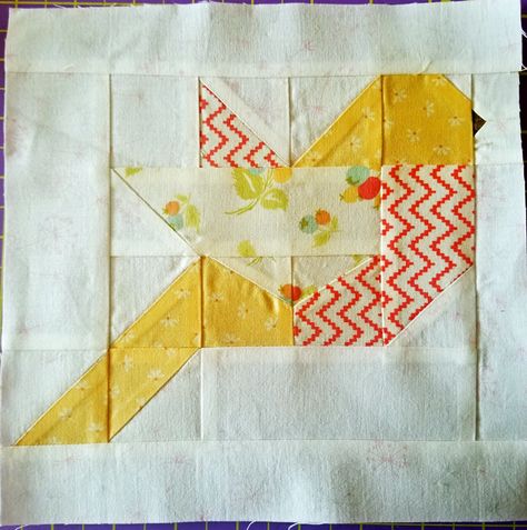 10x10 Quilt Block Patterns, Bird Quilt Blocks Free Pattern, Free Crochet Plushie Patterns, Sparrows Quilt, Crochet Plushie Patterns, Butterfly Step By Step, Friendship Quilt, Bird Quilts, Quilt Motifs