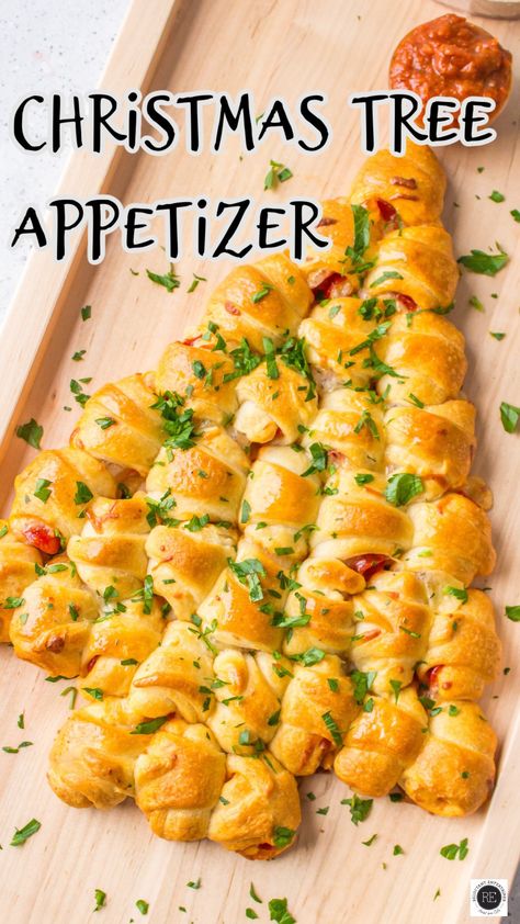 This pizza pull-apart Christmas Tree appetizer is the hit of every event! Fun to make and delicious, watch this get gobbled up quickly! Christmas Tree Pizza Pull Apart, Christmas Cocktail Party Appetizers, Christmas Tree Appetizers, Christmas Tree Appetizer, Christmas Tree Pull Apart Bread, Atlanta Christmas, Tree Appetizer, Cocktail Party Appetizers, Most Pinned Recipes