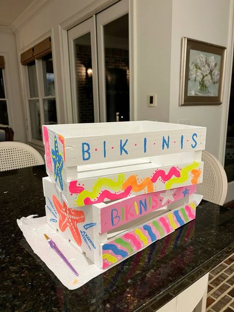 #bikinis #summer #bathingsuit  #painting Binki Box Ideas, Bikin Box Ideas Easy, Bathing Suit Box Painting, Easy Bikinis Box Painting, Paint Bikinis Boxes, Bikin Box Ideas, Bikinis Box Painting Ideas, Beach Box Painting Ideas, Bikinis Box Painting Turtle