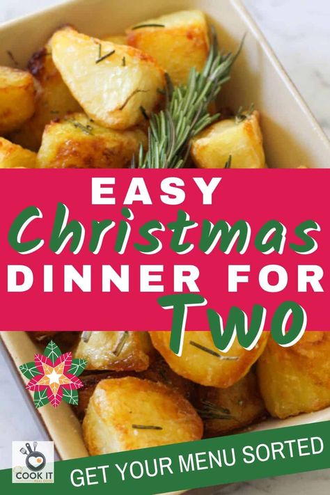 Small Christmas Meal Ideas, Small Christmas Dinner Ideas For 2, Simple Christmas Dinner Menu Ideas, Easy Christmas Dinner Ideas Simple, Small Christmas Dinner Ideas, Small Christmas Dinner, Easy Christmas Dinner Menu, Christmas Dinner For Two, Divine Recipes