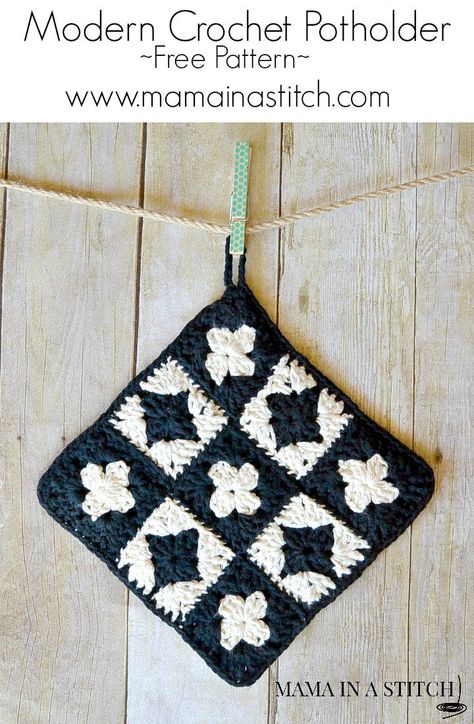 Free pattern and tutorial for a this crochet granny square potholder. #crochet #freepattern Crochet Teacher Gifts, Crocheted Potholders, Mama In A Stitch, Crochet Pot Holders Free Pattern, Motifs Granny Square, Crochet Potholder, Granny Square Projects, Crochet Potholder Patterns, Crochet Hot Pads