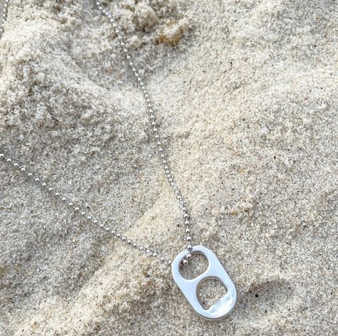 Obx Sarah Necklaces, Sara Cameron Necklace, Obx Neclace Ideas, Sarah Obx Necklace, Outer Banks Gift Ideas, Sarah Cameron Necklace Can Tab, Can Top Necklace, Sarah Cameron Inspired Outfits, Sarah Cameron Bracelets