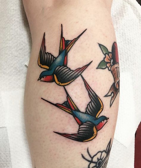 Swallow Leg Tattoo, American Traditional Sparrow, Swallow Traditional Tattoo, Jeremiah Tattoo, American Traditional Swallow, Traditional Sparrow Tattoo, Barn Swallow Tattoo, Golondrinas Tattoo, Traditional Swallow