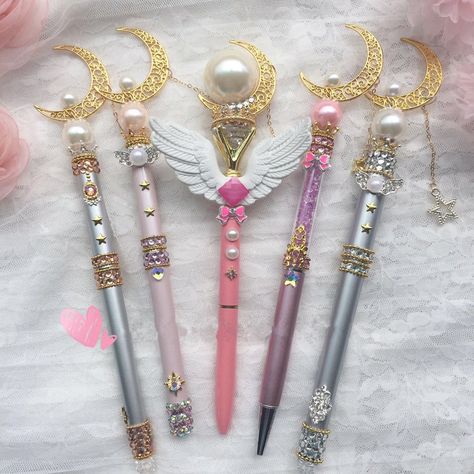 Sailor Moon Wands, Sailor Moons, Sailor Moon Merchandise, Kawaii School Supplies, Sailor Moon Aesthetic, Crystal Power, Kawaii Jewelry, Cute Stationary, Nerdy Things