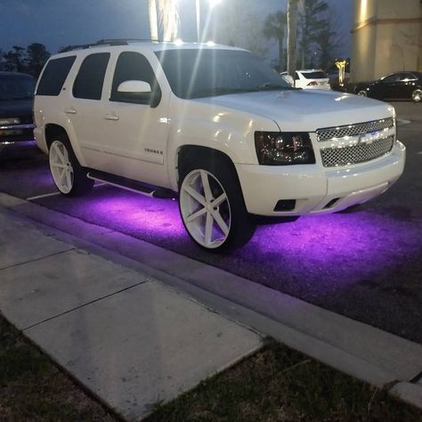 2010 Chevy Tahoe Z71 fully loaded with 26"U2s Underglow lights and rear tv 113,000 miles 15k firm #tahoez71#custom #26inches #underglow… 2010 Tahoe, Tahoe Chevy, Underglow Lights, Chevy Tahoe Z71, Tahoe Z71, Yukon Denali, Chevy Tahoe, Chevrolet Tahoe, Down South