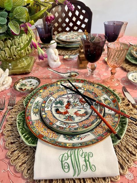 Asian Table Setting, Asian Tablescape, Holiday Tablescapes, Asian Inspired, Party Inspiration, Mulan, Dining Tables, The Table, Table Setting