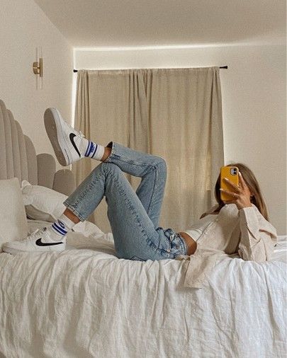 Airforce 1 Outfit Women Casual, Air Force 1 High Tops Outfit, Nike Air Force Outfits, Styling Air Force 1 Women, Air Force 1 Outfit Summer, Airforce 1 Outfit Women, Air Force 1 Outfit Woman Casual, Outfits With Air Forces, Air Force Outfits