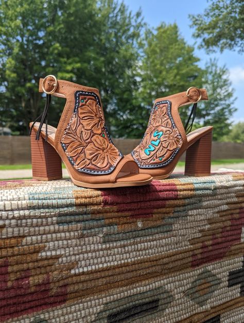 Leather tooled heels Tooled Leather High Heels, Western High Heels, Tooled Heels, Tooled Leather Heels, Tooled Leather Shoes, All For Me, Boho Cowgirl, Leather Ideas, Leather Carving