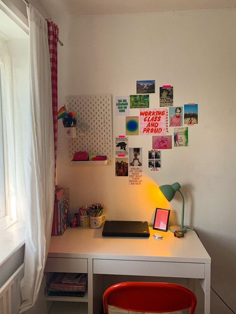 Nigerian Student Room Decor Ideas, Desk In Room Ideas, Desk Collage Wall, Room With Desk Ideas, Pinterest Room Decor Small Spaces, Bedside Table Ideas Aesthetic, Desk Ideas For Kids, Above Desk Decor, Dorm Bedroom Aesthetic