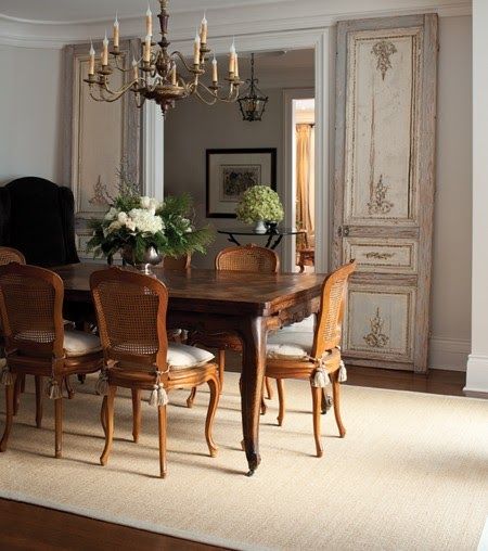 French Country Dining Room, Dining Room Chair Cushions, Dining Room French, Classic Dining Room, Country Dining Rooms, French Country Dining, Bedroom Remodel, Luxury Dining Room, Dining Room Inspiration