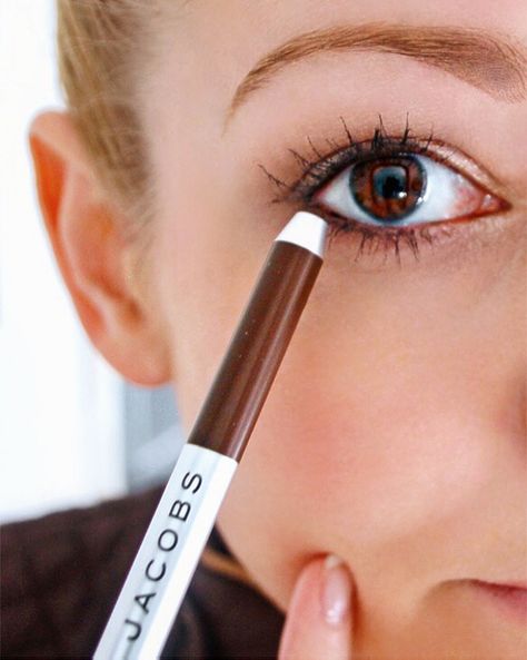 Marc Jacobs Highliner Gel Eye Crayons Fashion Design Inspiration, Marc Jacobs Beauty, Travel Diy, Smudge Sticks, Beauty Box, Affordable Fashion, Crayon, Lifestyle Blog, Hair Straightener