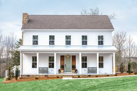 Federal Farmhouse Plans, 1800 Farmhouse Exterior, Modern Colonial Exterior With Porch, Colonial Farmhouse Front Porch, House Plans Colonial Farmhouse, Early American House Plans, 1930s Farmhouse Exterior, Center Colonial House, White Colonial Farmhouse Exterior