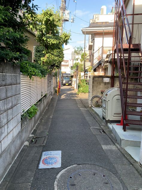 Japan Alleyway, Japanese Alleyway, Japanese Neighborhood, Japan Countryside, Japan Vibes, Japanese Countryside, Japanese Town, Japanese Village, Japan Aesthetic