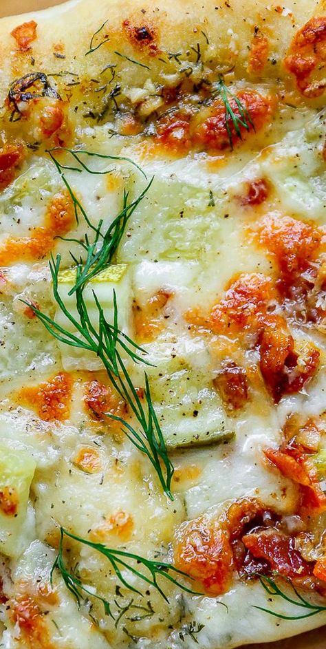 Pickle Pizza Recipe, I Love Pickles, Pickle Pizza, White Pizza Sauce, Sweet Savory Recipes, Bacon Pizza, White Pizza, Dill Pickles, Pizza Recipes Homemade