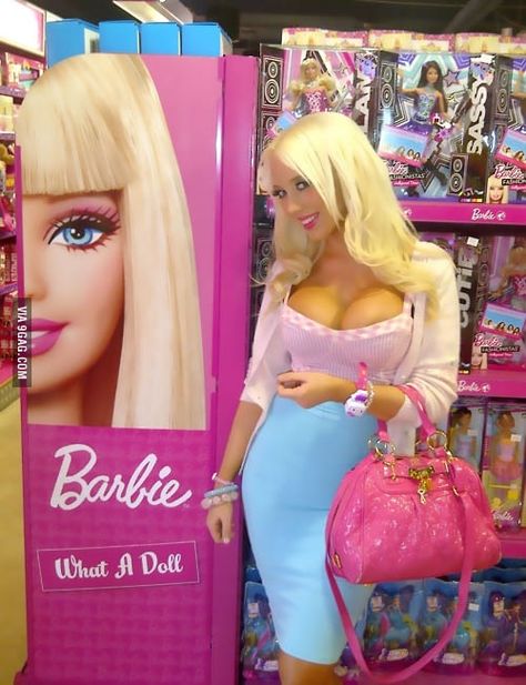 Barbie IRL Living Barbie, Real Barbie, Im A Barbie Girl, Barbie Style, Barbie Life, Living Dolls, Girls World, Barbie World, Beauty Life