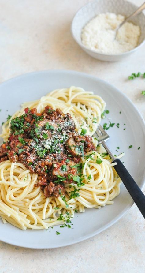 Vietnamese Spaghetti Bolognese | eatlittlebird.com Vietnamese Spaghetti, Pasta Crockpot, Pretty Pasta, Western Recipes, Vietnamese Foods, Dinner Favorites, Pork Broth, Spaghetti Bolognese, Vietnamese Food