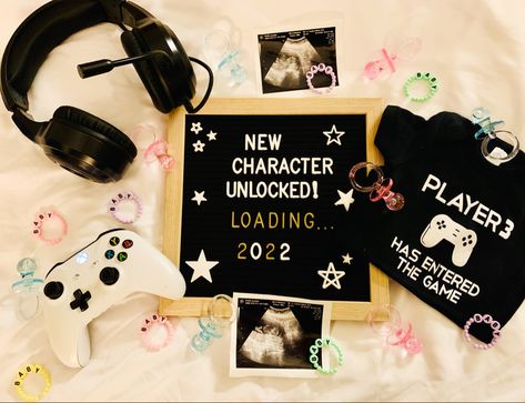 Gamer Nursery Ideas, Gender Reveal Gamer Theme, Gender Reveal Ideas Nerdy, Gaming Gender Reveal Ideas, Gamer Maternity Photos, Ultrasound Pictures Announcement With Siblings, Gaming Baby Announcement, Video Game Baby Announcement, Gender Reveal Ideas For Gamers