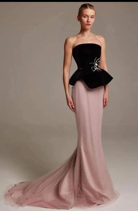 Evening Gowns Formal Classy Elegant, Coktail Dress, Fall Ootd, Glamour Dress, Cocktail Gowns, Ootd Style, Gala Dresses, Evening Dresses Elegant, Jolie Photo