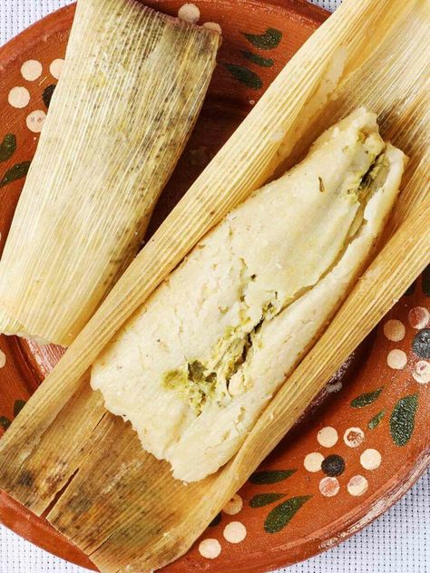 Vegetable Appetizer, Homemade Tamales Recipe, Tamales Recipe, Homemade Tamales, Chicken Tamales, Salsa Verde Recipe, Vegetable Appetizers, Baked Dinner Recipes, Tamale Recipe