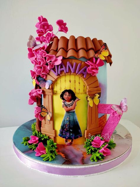 Encanto Themed Birthday Cake, Encanto Themed Cake, Mirabel Birthday Cake, Encanto Cakes Ideas, Girls 7th Birthday Cakes, Encanto Birthday Cakes, Birthday Cake Encanto, Encanto Smash Cake, Encanto Theme Cake