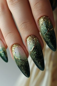 Green And Gold Coffin Acrylic Nails, Elven Inspired Nails, Dark Green Nail Art Designs, Nature Themed Nail Art, Once Upon A Time Nails Ideas, Mystical Nails Green, Elven Nails Designs, Fae Inspired Nails, Fairytale Nail Designs