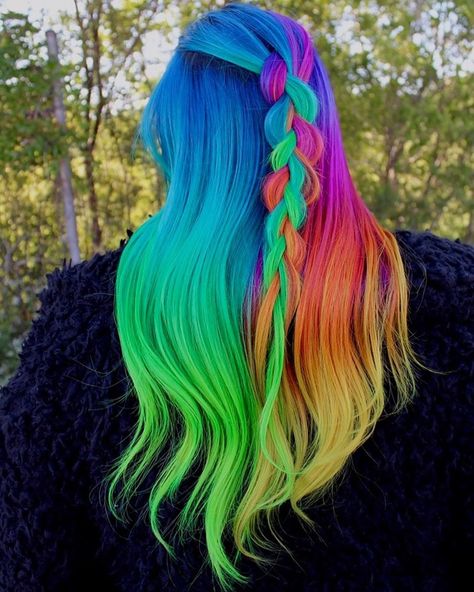 LOVING this neon rainbow half and half look by @seagreenehair- try our Sunset Pack + Northern Lights Pack for a similar look! #lunartides #rainbowhair #neonhair Northern Lights Hair, Half Black Half Rainbow Hair, Hair Mascara, Holographic Hair, American Hairstyles, Hair Coils, Neon Hair, Temporary Hair Color, Creative Hair Color