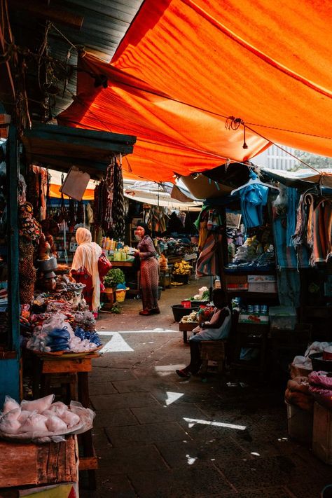 Ghana Market, Market Photography, The Gambia, Missions Trip, African Countries, Africa Travel, Travel Goals, West Africa, Photography Inspo