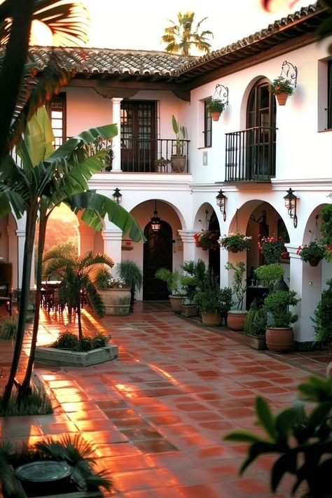 Sicilian House, Old Spanish Style Homes, Modern Spanish Revival, Spanish Style Home Interior, Spanish Revival Architecture, Open Courtyard, Concrete Homes, Spanish Revival Home, Spanish Home Decor