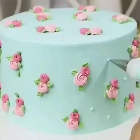 73PCS Cake Tools [Video] [Video] in 2022 | Fondant cake designs, Cake decorating frosting, Cake decorating Frosting Cake Designs, Cake Decorating Tutorials Videos, Frosting Cake, Decorate A Cake, 10 Cake, Decorating Frosting, Fondant Cake Designs, Cake Tools, Cake Decorating Piping