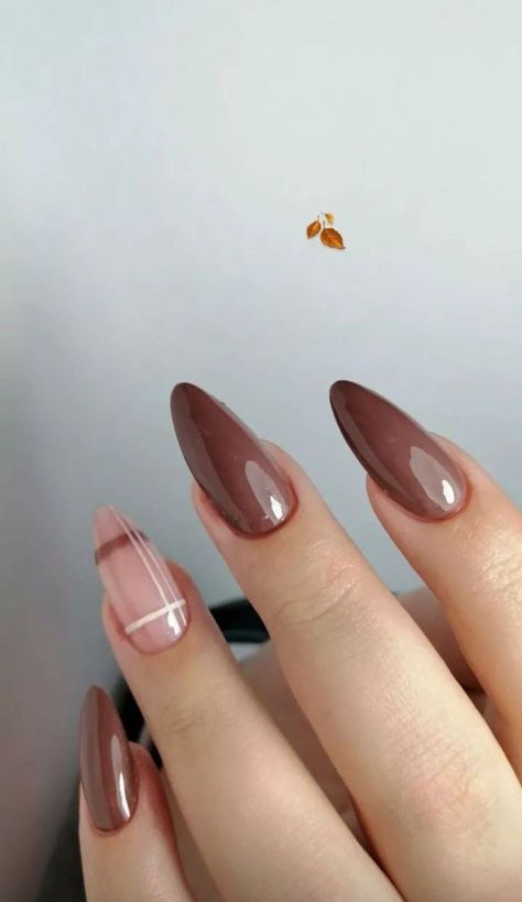 Fall Almond Nails, Fall Season Nails, Season Nails, Butterfly Nail Designs, Chic Nail Art, Simple Fall Nails, September Nails, Fall Nail Trends, Cute Simple Nails