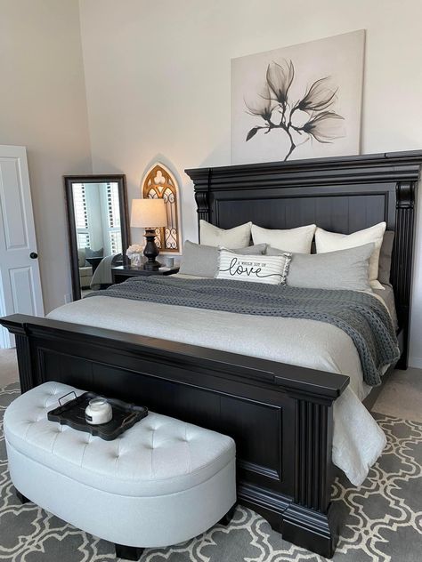 Bedrooms Ideas For Couples, Bedroom Decor Master For Couples, Decorating Ideas Bedroom, Black Bedroom Sets, Black And Grey Bedroom, Bedroom Ideas Master, Idea Bedroom, Girl Apartment Decor, Lights Room