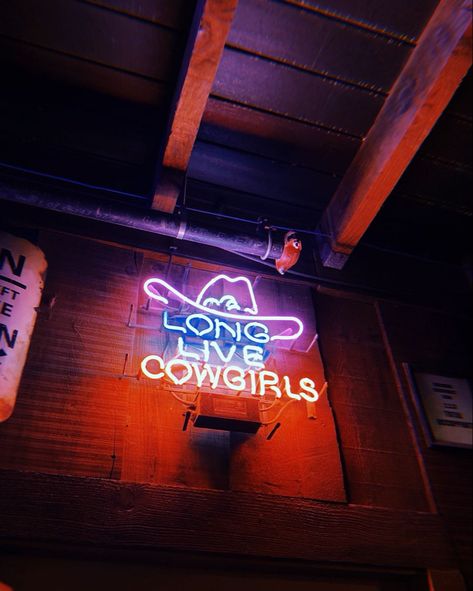 Vintage Cowgirl Aesthetic Wallpaper, Bright Western Aesthetic, Groovy Cowboy Aesthetic, Old Country Aesthetic Playlist Cover, Country Music Playlist Cover Aesthetic, Cowgirl Asthetic Picture, Long Live Cowgirls Neon Sign, Country Posters For Room, Cool Cowgirl Aesthetic