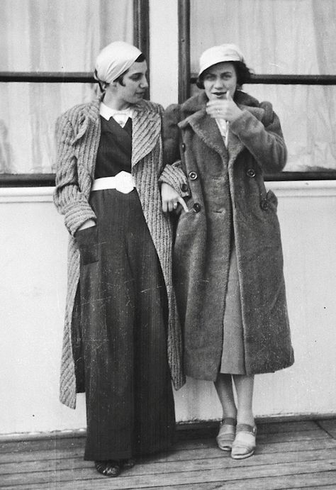 Weimar Berlin Fashion, 1920s Street Fashion, 1940s Russian Fashion, 1930 Detective, 1930s Winter Fashion, 1939 Fashion, 1930s Coat, 1920s France, 30’s Fashion