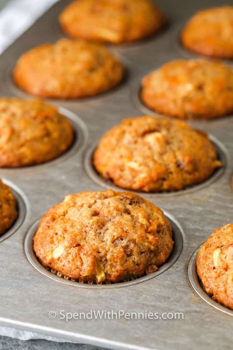 Try batch cooking these tasty carrot muffins for lunches or quick breakfasts. Pop one in the microwave and top with melted butter or cream cheese for a yummy treat! #spendwithpennies #carrotmuffins #recipe #breakfast #snack #easy #best #healthy #moist #flavorful Easy Lemon Cookies, Carrot Muffins Easy, Cookies Recipes Easy, Desserts Lemon, Carrot Muffin Recipe, Carrot Recipe, Cookies Lemon, Quick Breakfasts, Snack Easy