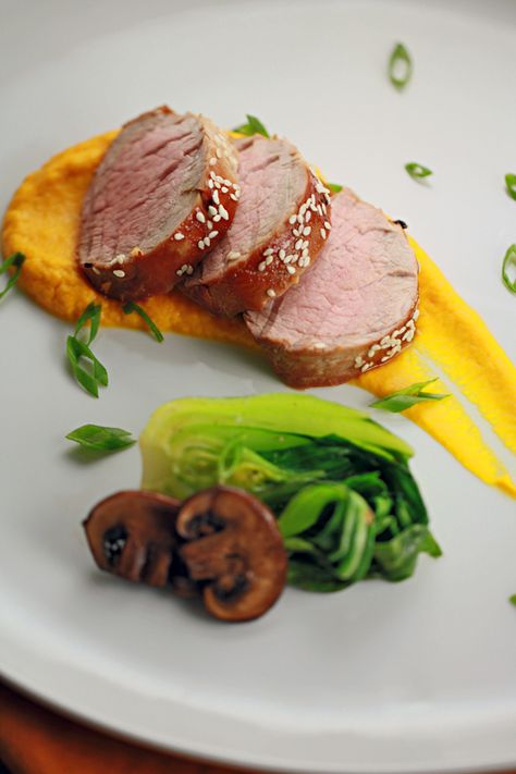 Honey hoisin pork tenderloin recipe   Visit us: http://www.jessicagavin.com/ Hoisin Pork Tenderloin, Hoisin Pork, Carrot Puree, Food Presentation Plates, Gourmet Food Plating, Aesthetic Health, Pork Tenderloin Recipe, Tattoo Health, Tenderloin Recipe