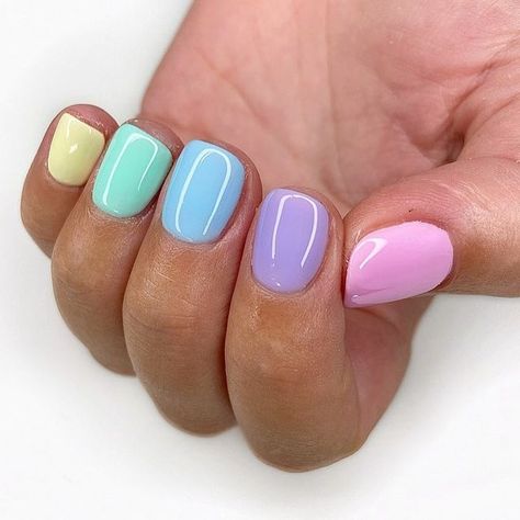 Kids Nail Designs, Pastel Nails Designs, Easter Nail, Happy Nails, Simple Gel Nails, Cute Gel Nails, Nails For Kids, Easter Nails, Rainbow Nails