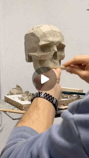 Ivan Pidhainyi on Instagram: "Process of working on a demo skull for regular classes.

Yes, for each new course/workshop I always make a demo to show all stages of working on a sculpture for students💡. 

BTW, I will organize a sculpture portrait workshop this summer.  From a live model, in my studio in Barcelona.
Details soon👉

#sculpturecourse #arteducation #professionaldevelopment #portraitworkshop #ivanpidhainyi #figurativeportrait #portraitcourse #sculpturedemo #sculptureportraitclass" Skull Clay Sculpture, Clay Art Projects Sculpture, Cool Clay Sculptures, Sculpture Portrait, Sculpting Ideas, Skull Model, Skull Sculpture, Concrete Sculpture, Live Model