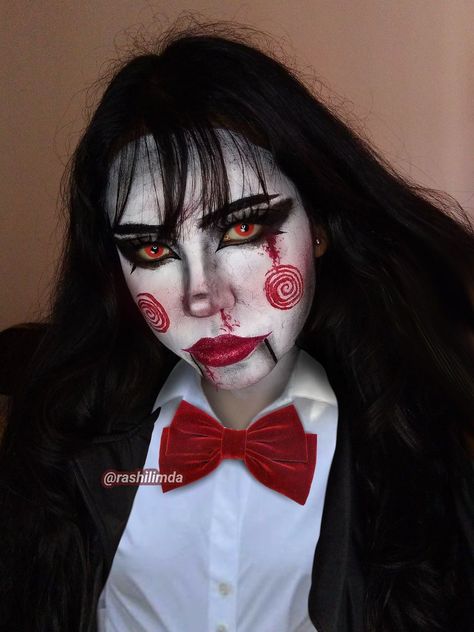 Saw Outfit Halloween, Billy Saw Makeup, Halloween Makeup Characters, Character Halloween Makeup, Saw Makeup Jigsaw, Jigsaw Makeup Halloween, Saw Halloween Makeup, Horror Movie Characters Art, Jigsaw Halloween Makeup